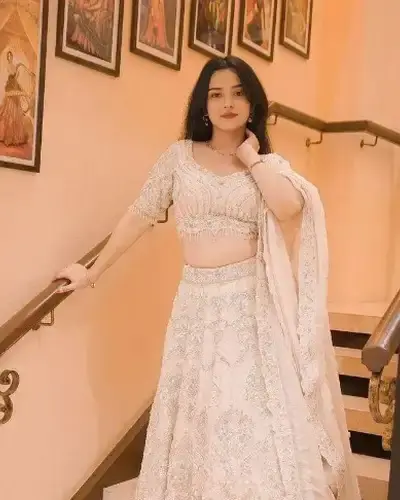 Escort Habibpur